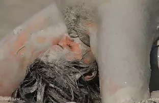 جنس ملایم دانلود كليپ كم حجم سكسي و شاش با سبزه زیبا و همسر در حمام