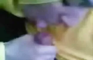 ناز, سگ ماده, متصل به وب کم و به ارمغان می فیلم سکسی کم حجم رایگان آورد مشتری به