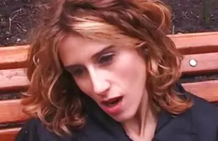 شخص فیلم برداری یک دانلود فیلم سکسی کم حجم خارجی جوجه کمی ناز در دنباله