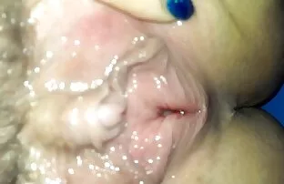 سبزه نوجوان آریل رز, رابطه جنسی بر روی پله سکس کم کیفیت ها با زیبا